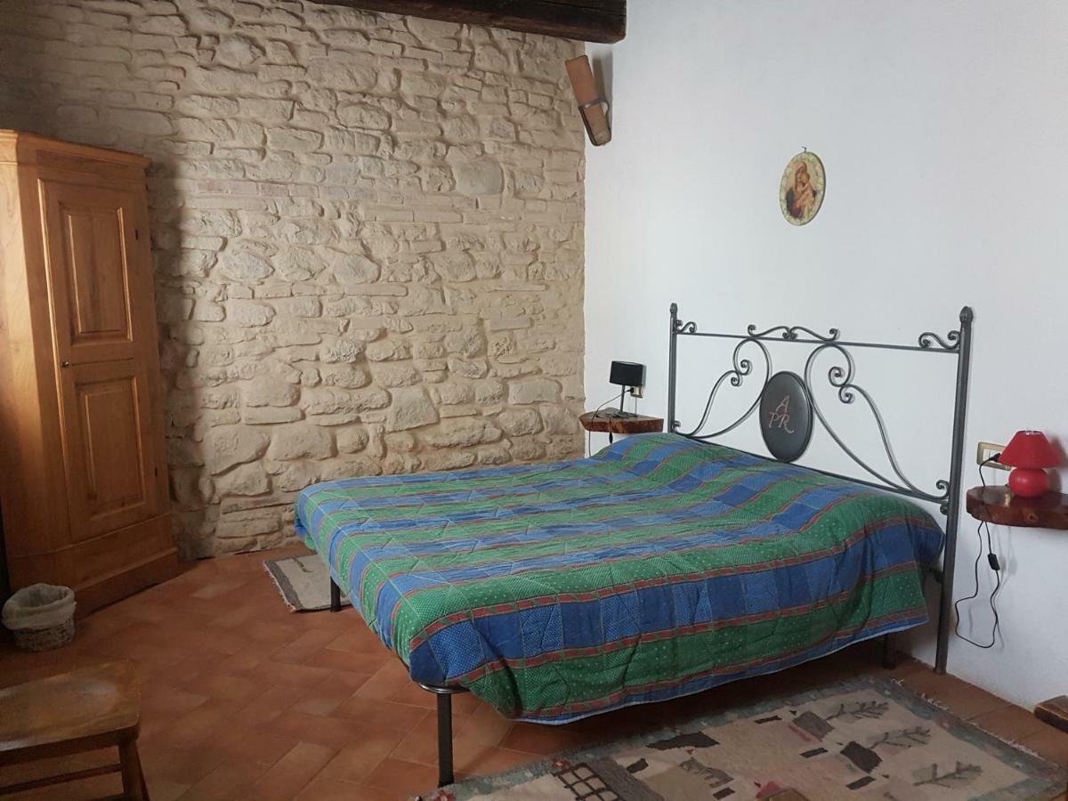 הוילה סאסו מרקוני Agriturismo Piccola Raieda מראה חיצוני תמונה